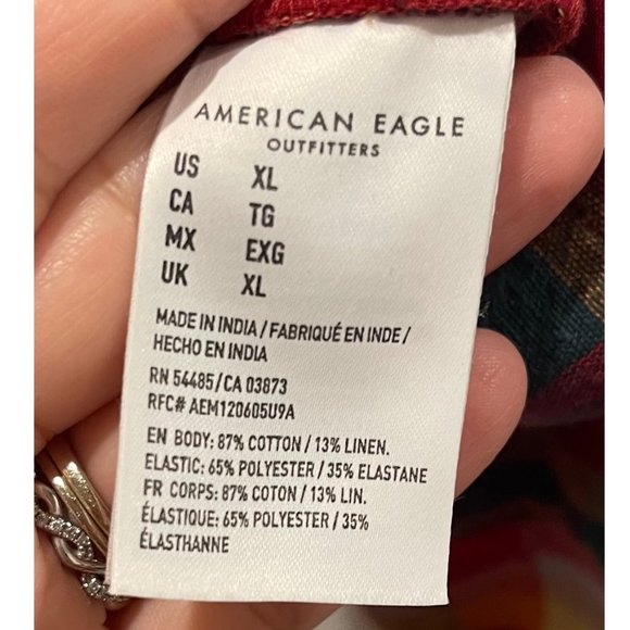 AMERICAN EAGLE Plaid Halter Crop Top - Picture 4 of 4